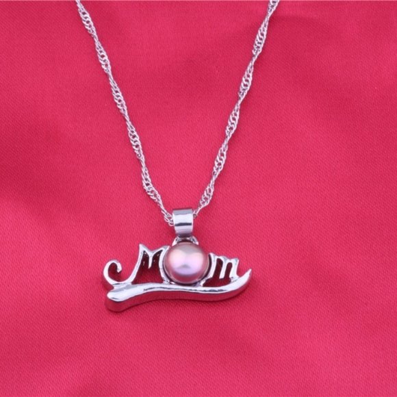 πHPπGorgeous βMomβ Pearl Necklace - Picture 8 of 11